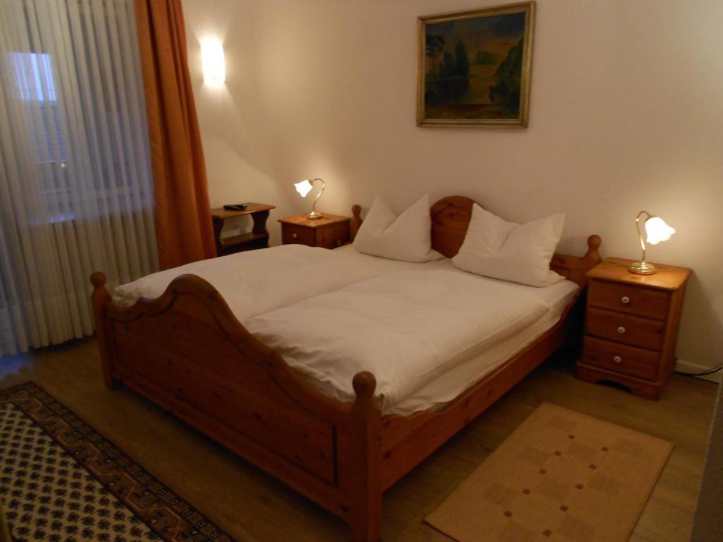 Hotel Adam Saarbrücken Buitenkant foto